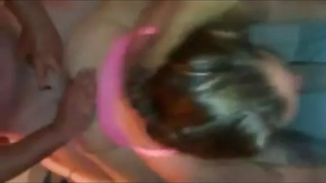 بهترین انجمن بدون ثبت نام  فرشته باریک در حمام ، عضو مشتاق فیلم سوپر سکسی جنسی این دو و میدانی را به خود جلب می کند