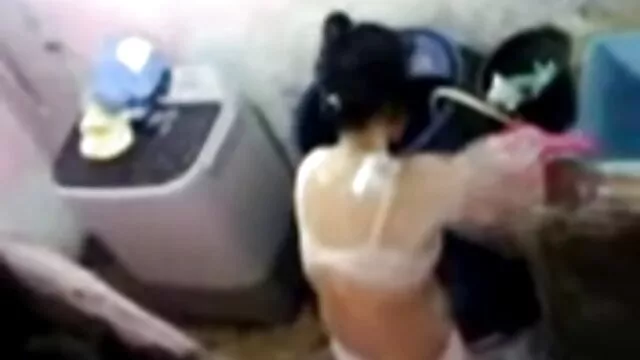 بهترین انجمن بدون ثبت نام  یک دانشجوی دانشگاه برای مصاحبه سکس از پشت فیلم به هتل آمد