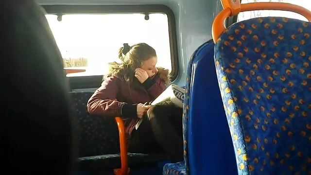 بهترین انجمن بدون ثبت نام  لعنتی در فیلم های سکسی شهوتی ساحل برهنه
